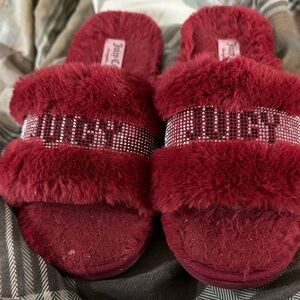 Juicy Couture Burgundy Faux-Fur Crystal Logo Slide Sandals